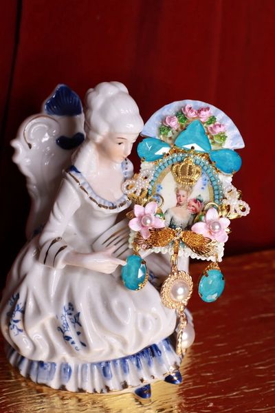 SOLD! 9004 Young Marie Antoinette Aqua Fan Huge Brooch