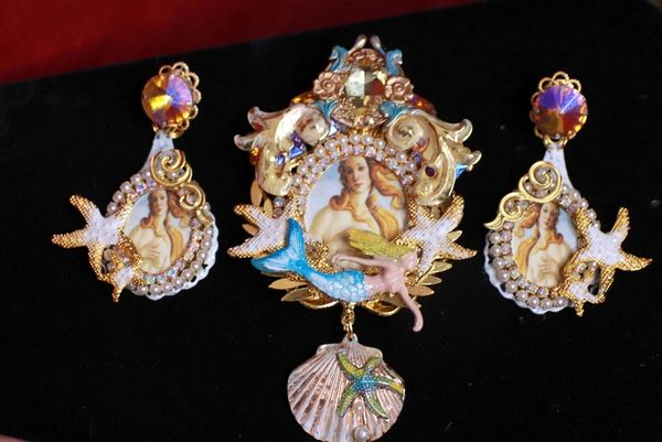9037 Set of Brooch+ Earrings Botticelli Victorian Swallows Hand Painted