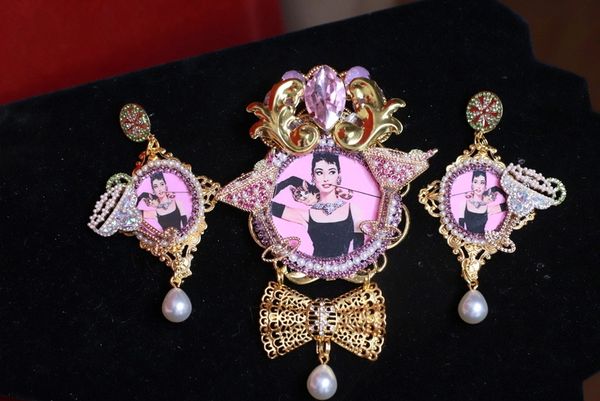 9306 Set Of Audrey Hepburn Champagne Massive Pin Brooch+ Earrings