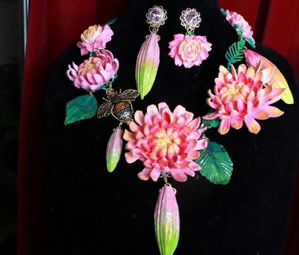 SOLD! 9330 Baroque Art Nouveau Vivid Asters Flowers Crystal Bee Hand Painted Necklace Set