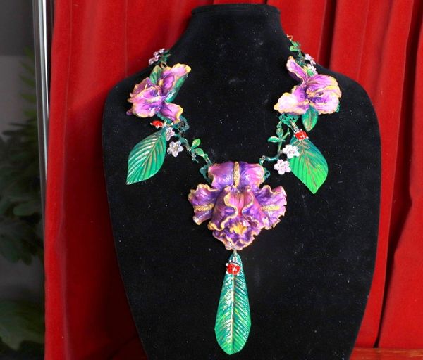 SOLD! 9331 Huge Hand Painted 3 Irises Hand Painted Necklace