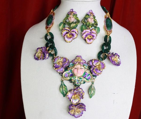 9368 Art Jewelry Viola Goddess 3D Effect Unusual Hand Painted Huge Necklace