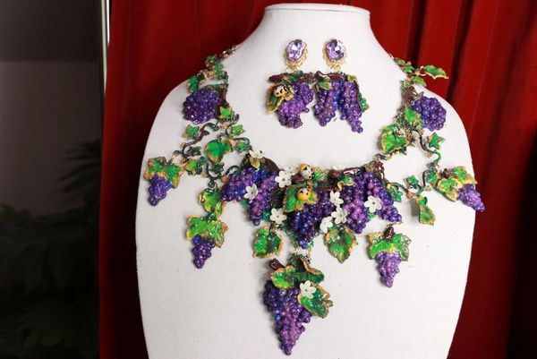 SOLD! 9413 Set Of Baroque 3D Effect Vivid Grapes Statement Necklace+ Earrings