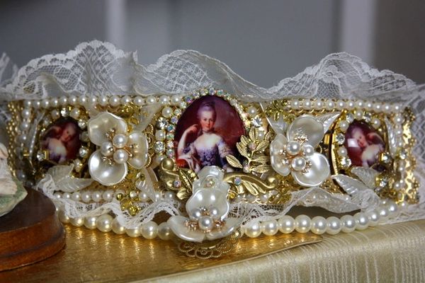 SOLD! 1064 Marie Antoinette Cameo Crystal Pearl Flower Unique Corset Waist Belt Size L, XL