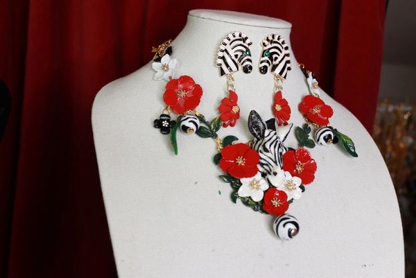 SOLD! 9439 Set Of Art Deco Faced Zebra Flowers Hand Painted Massive Necklace+ Earrings