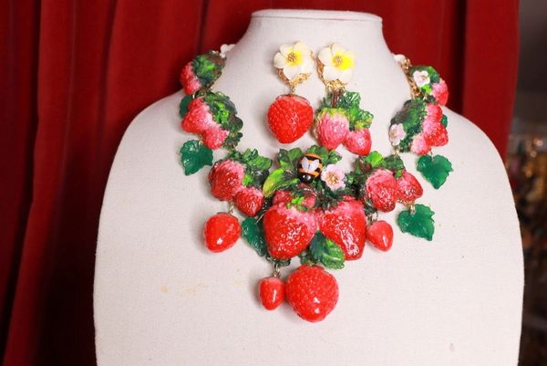 SOLD! 9538 Set Of Art Nouveau Vivid Hand Painted Strawberry Massive Necklace+ Earrings