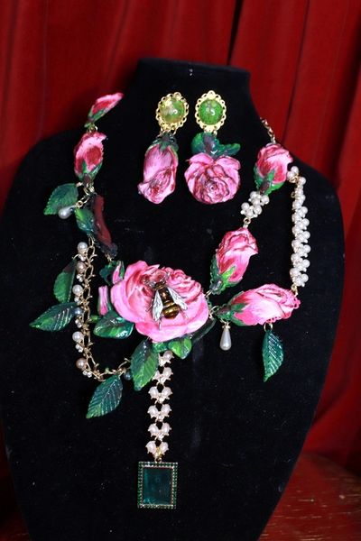 SOLD! 9539 Set Of Art Nouveau Vivid Roses Bee Hand Painted Necklace+ Earrings