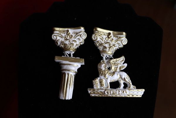 SOLD! 9575 Medieval Roman Warrior Column Light Weight Earrings