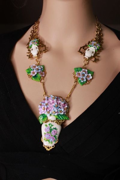 9598 Set Of Sicilian Hydrangea Pod Necklace+ Earrings
