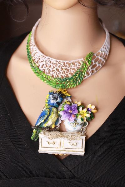 9641 Art Jewelry Parrot Window Unusual Large Necklace