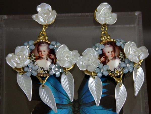 SOLD! 1088 Marie Antoinette Pearl Flower Cameo Earrings Studs