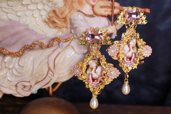 SOLD! 9707 Marie Antoinette Pink Rhinestone Cameo Studs Earrings