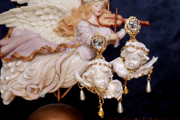 9729 Baroque White Large Chubby Cherubs Angels Earrings