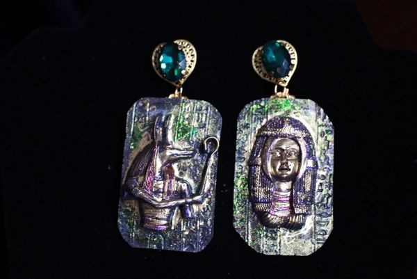 9833 Egyptian Iridescent Irregular Studs Earrings