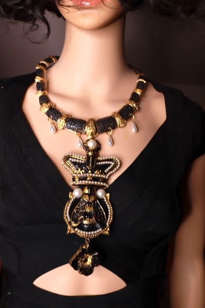 9848 Just The Necklace Baroque Bee Vintage Style Massive