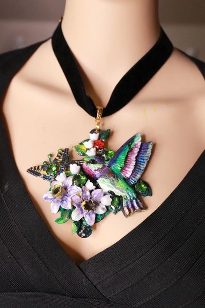 10056 Art Jewelry Hummingbird Velvet Choker Pendant Necklace