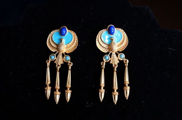 10062 Egyptian Revival Elegant Enamel Earrings