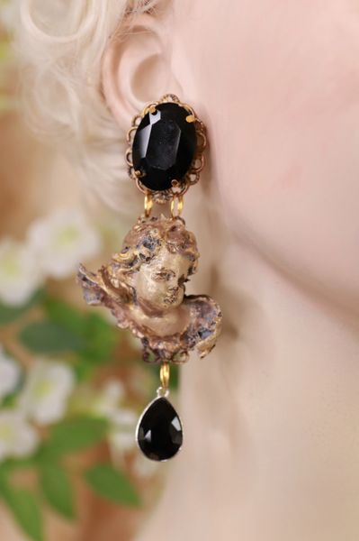 SOLD! 10133 Small Cherubs Angels Baroque Vintage Style Earrings Studs