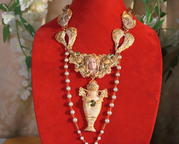 10139 Virgin Mary Vintage Style Massive Necklace