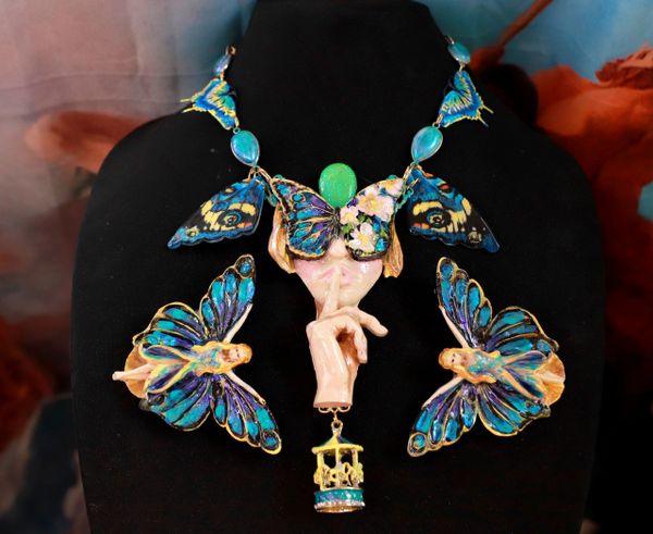 SOLD! 10152 Venetian Mask Lady Butterfly Hush Necklace