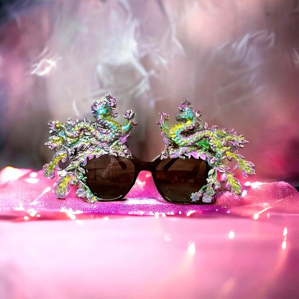 10187 Baroque Iridescent Dragons Embellished Sunglasses