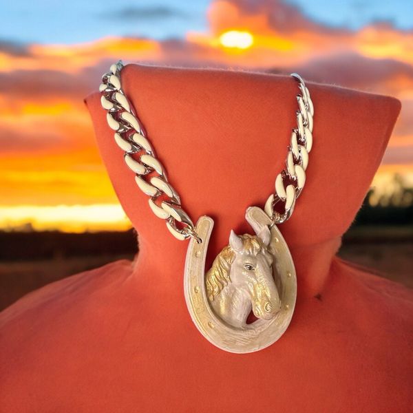 10246 Cowboy Horseshoe Equestrian Necklace