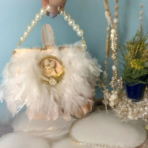 10264 Victorian Father Lady Bridal Embellished Handbag