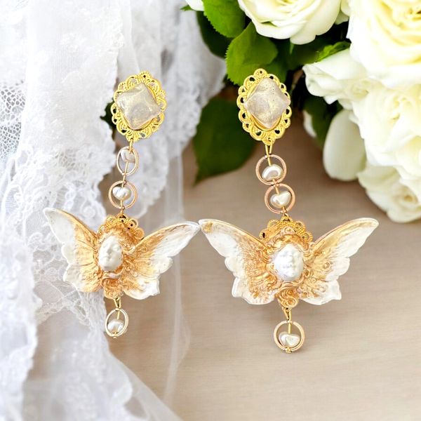10398 Bridal Baroque Lady-butterfly Earrings