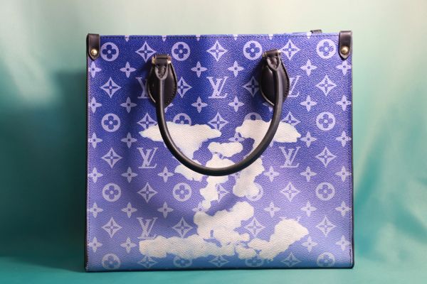 9925 Runway Designer Blue Handbag