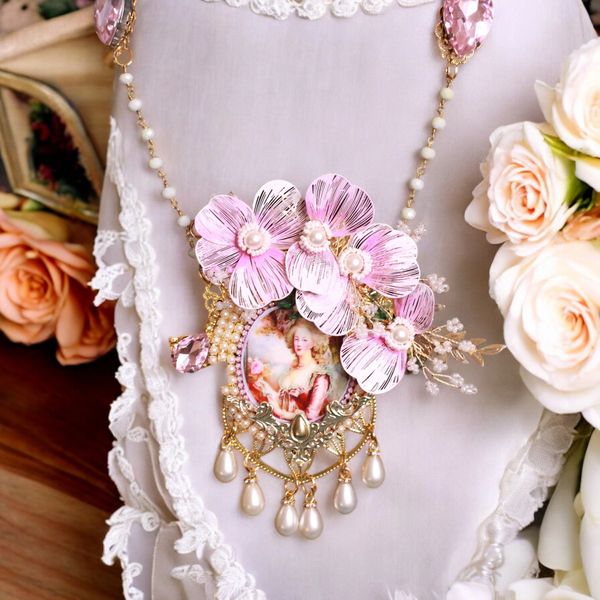 10460 Victorian Pink Marie Antoinette Necklace