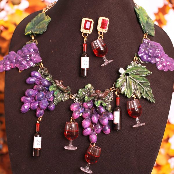 10464 Set Of Realistic Grapes Vino Art Nouveau Necklace+ Earrings