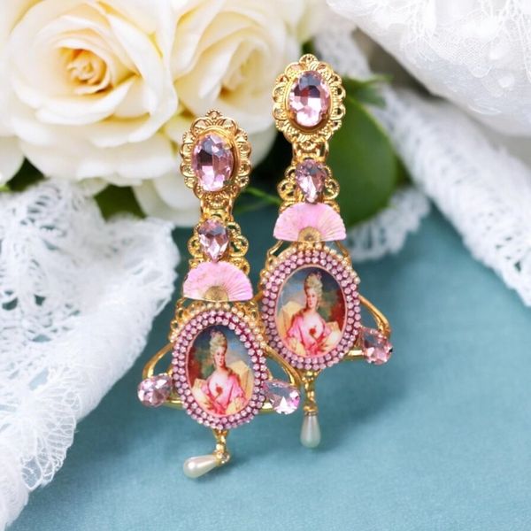 10503 Marie Antoinette Cameo Earrings