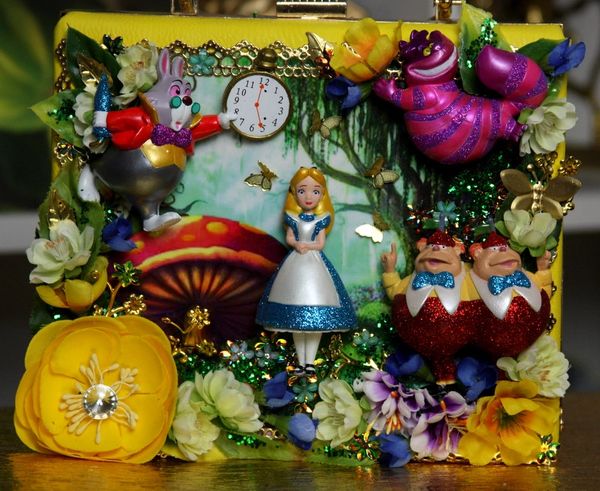 SOLD! 1178 Alice In Wonderland 3D Effect Embellished Handbag Purse