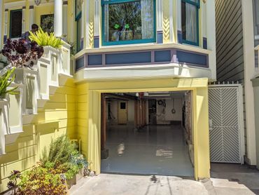 Non epoxy garage floor in San Francisco, CA #polyaspartic #eco-friendly #ecodur #plasticizedgypsum 