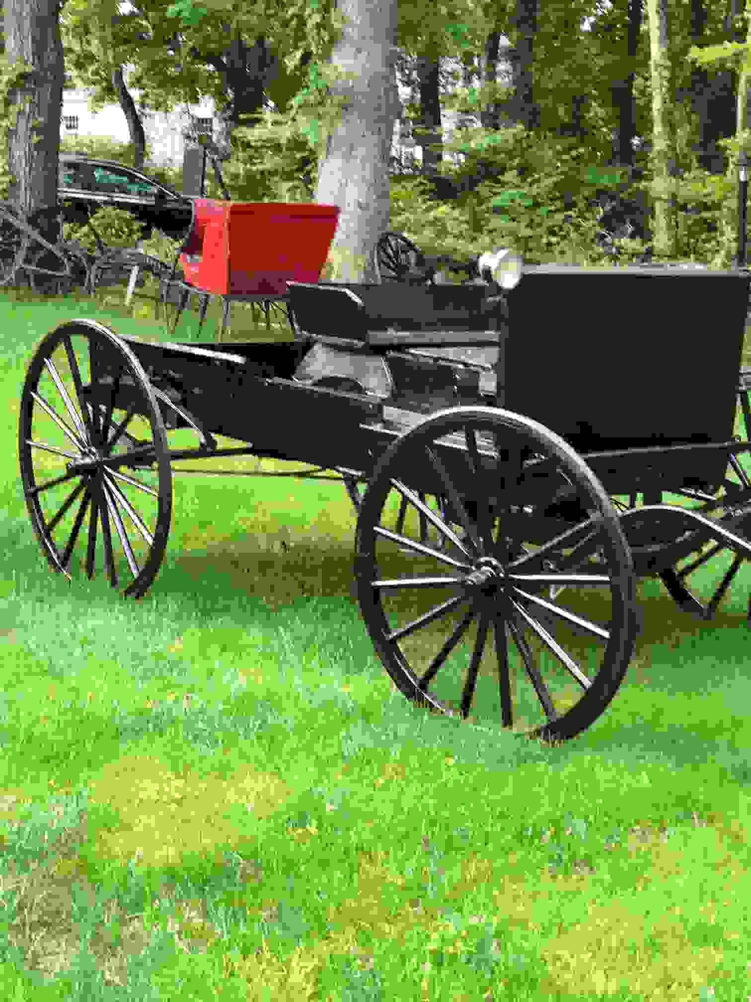 Amish Wagons | Amish Country Barn