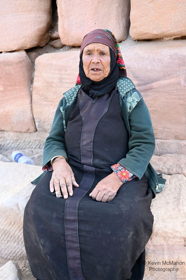 Jordan, Petra, Stairs to Monastery, old lady