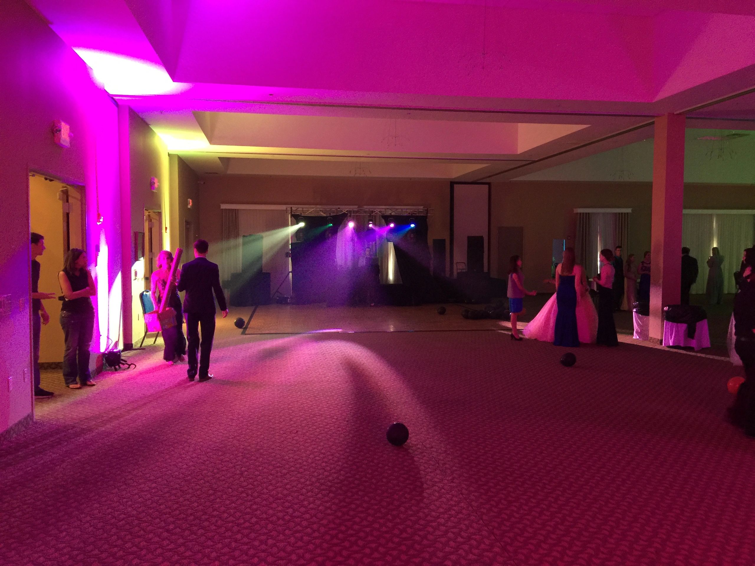 Disc Jockey Entertainment Dj Electro Djs Watertown Wisconsin