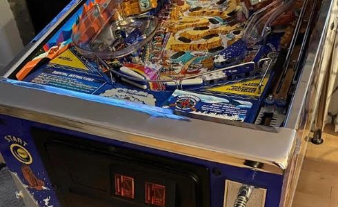 Spray Chrome.
Custom chrome work.
Pinball machines.
restoration of pinball machines.