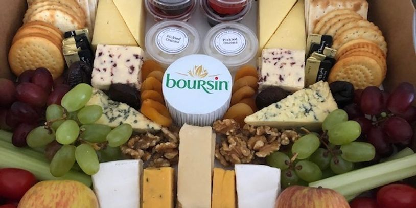 Cheeseboard Sharing Box - For 4-6 People