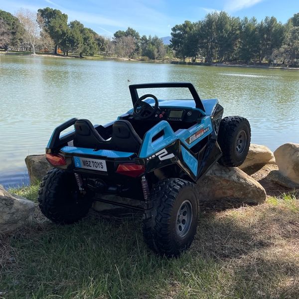24V TOUCH TV 4WD RUBBER TIRES, GIANT CLASH UTV RIDE ON , BUGGY , BLUETOOTH , AGES 1-10 REMOTE OR PRESS ON PEDAL AND GO .. BUGGY RUBBER TIRES ADJUSTABLE LEATHER SEAT BABY BLUE