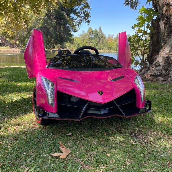 Special Pricing Two Seater Lamborghini Veneno Ride On Toy Car Touch TV 24V 4WD Leather Parental Remote PINK