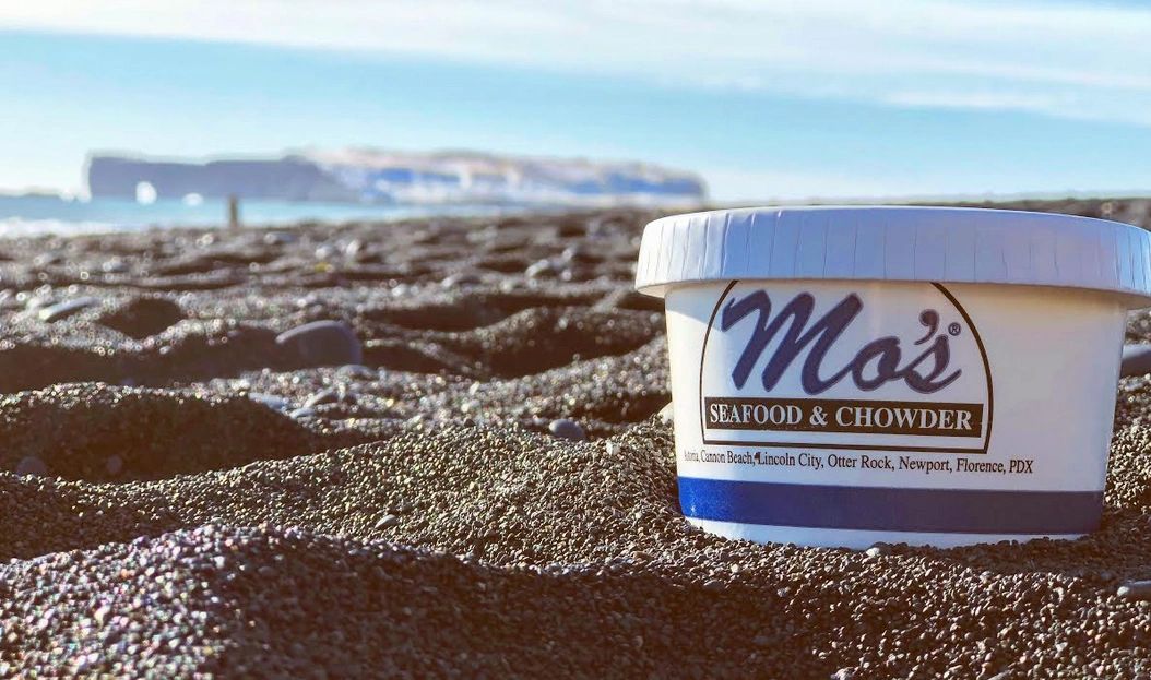 I Love Mo's Chowder Seafood Restaurant Seaside, Oregon