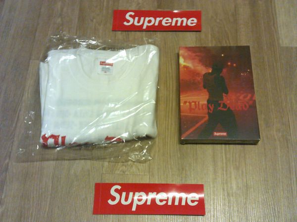 Supreme Play Dead XL Tee T-Shirt & Book Bundle FW22 BNWT