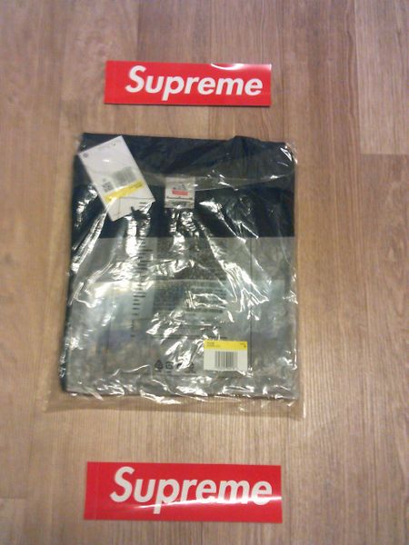 Supreme Nike ACG Grid Tee T-shirt Black Small BNWT Dead Stock