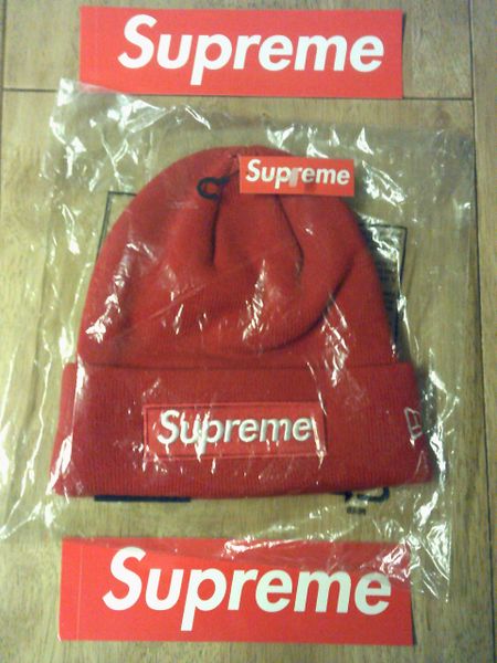 Supreme New Era Box Logo Beanie Red One Size FW23 BNWT Worldwide Shipping