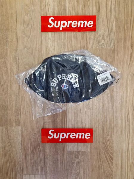 Supreme Champion Mesh Crusher Hat Size L/XL Navy BNWT World Wide Shipping