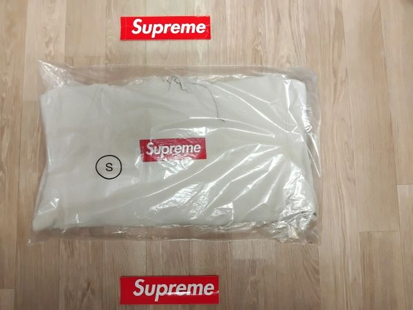 Supreme Box Logo Hooded Sweatshirt Stone FW24 Size S Small BNWT W/W Shipping