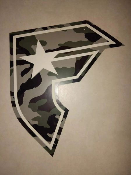 Famous Stars & Straps Logo Vinyl Decal Green Camo XL BOH "F" Logo Very Good Condition