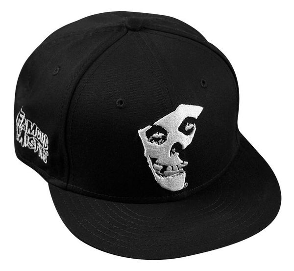 MISFITS BADGE SNAPBACK HAT