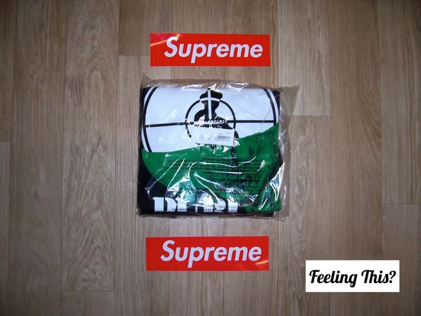 Supreme/Undercover/Public Enemy Terrordome tee Size XL